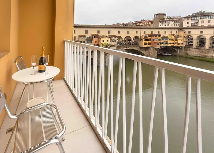 Ponte Vecchio View Open Space Apartamento *