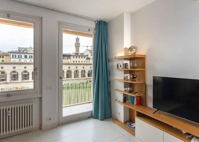 Ponte Vecchio View Open Space Apartamento