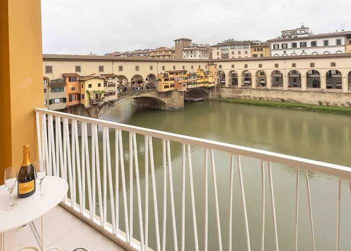 Ponte Vecchio View Open Space Daire Floransa